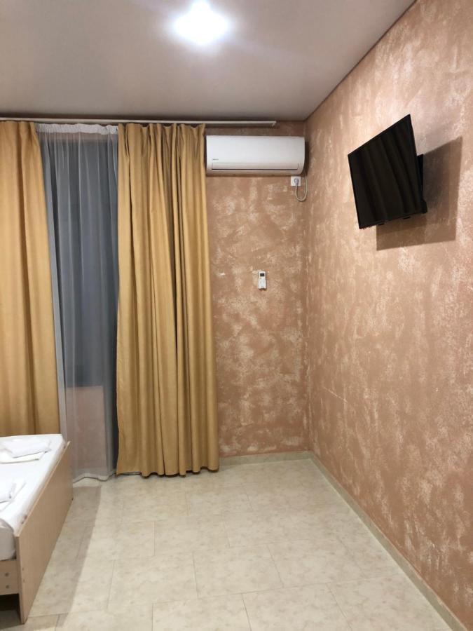 Гостевой Дом Azname Lägenhet Lidzava Exteriör bild